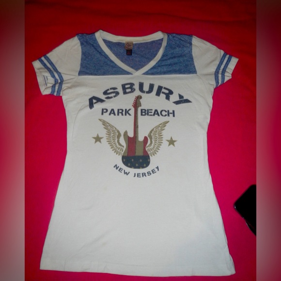coastal classics Tops - Asbury Park T shirt 3/4 sleeves size M Coastal Classic Top